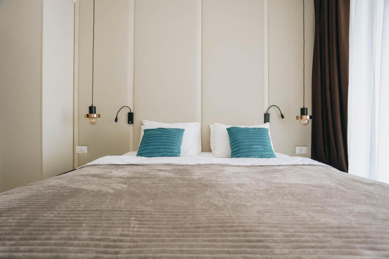 Beachfront Luxury Apartment Budva Buitenkant foto